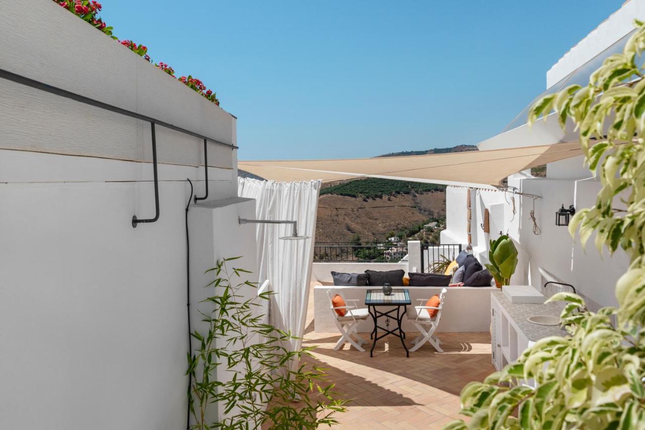 La Amara Maha - En El Casco Antiguo De Frigiliana Apartment Bagian luar foto